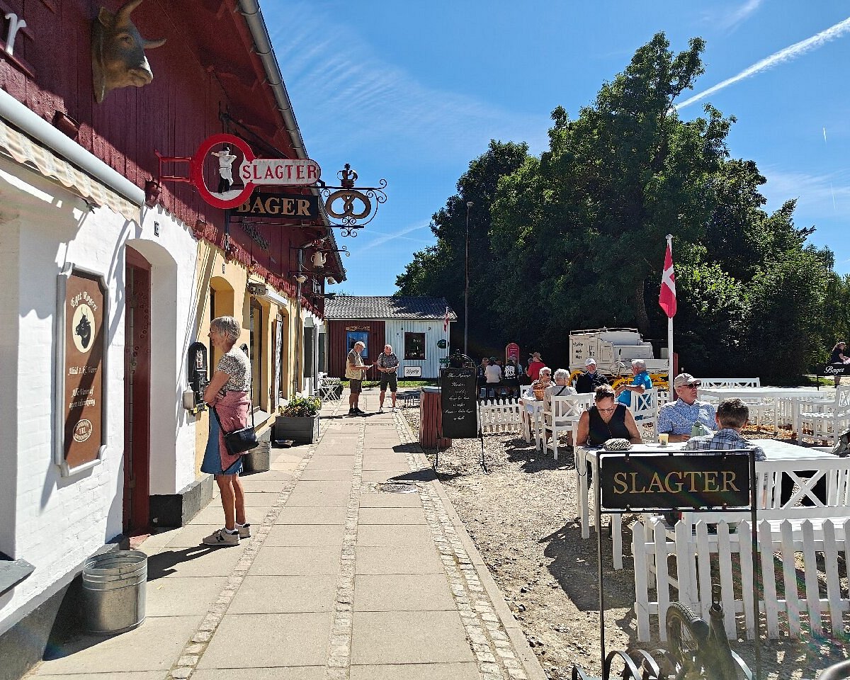 Nyvang Butikker
